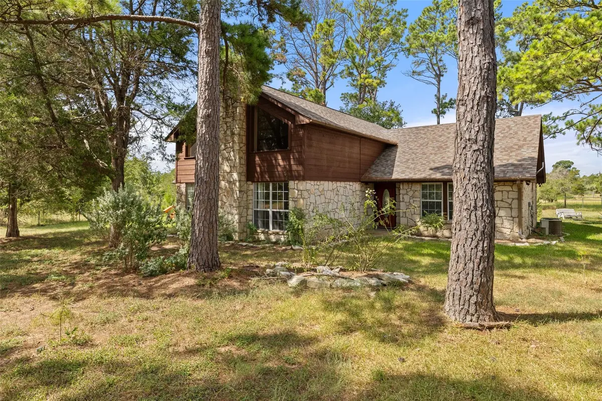 179 Rainbow DR, Bastrop, TX 78602