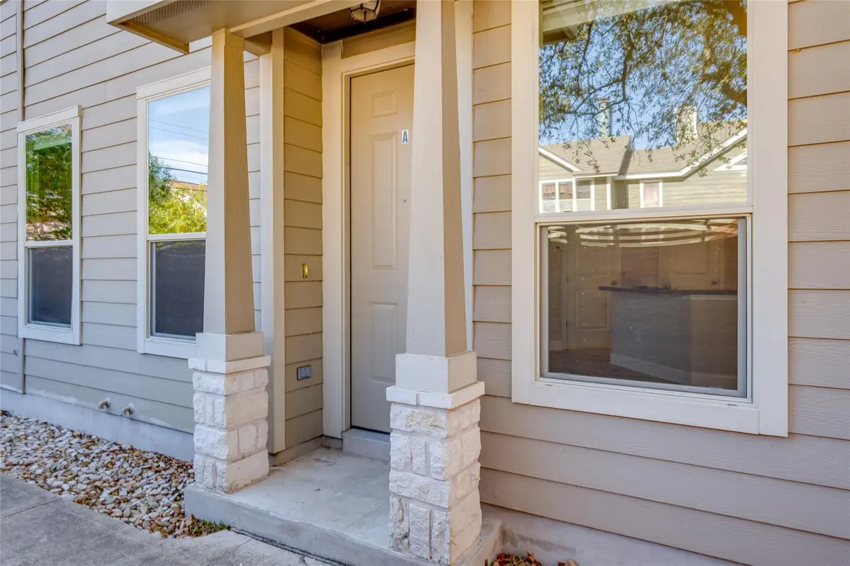 5701 Cougar DR #D, Austin, TX 78745