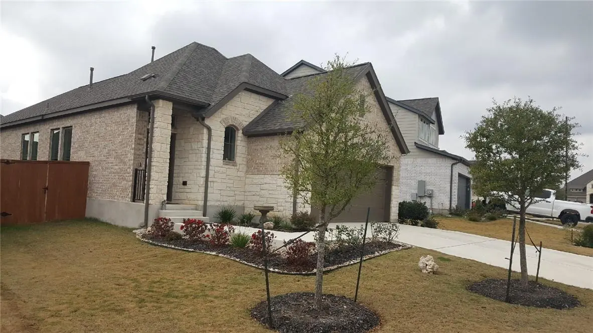212 Freeman LOOP, Liberty Hill, TX 78642