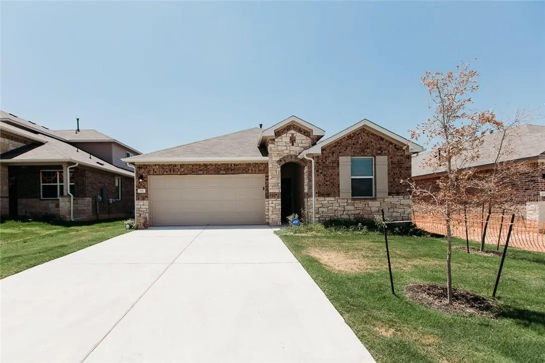 108 FINLEY RAE DR, Georgetown, TX 78626
