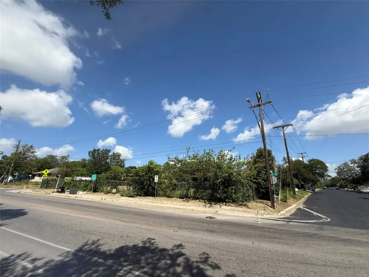 103 Deen Ave, Austin, TX 78753