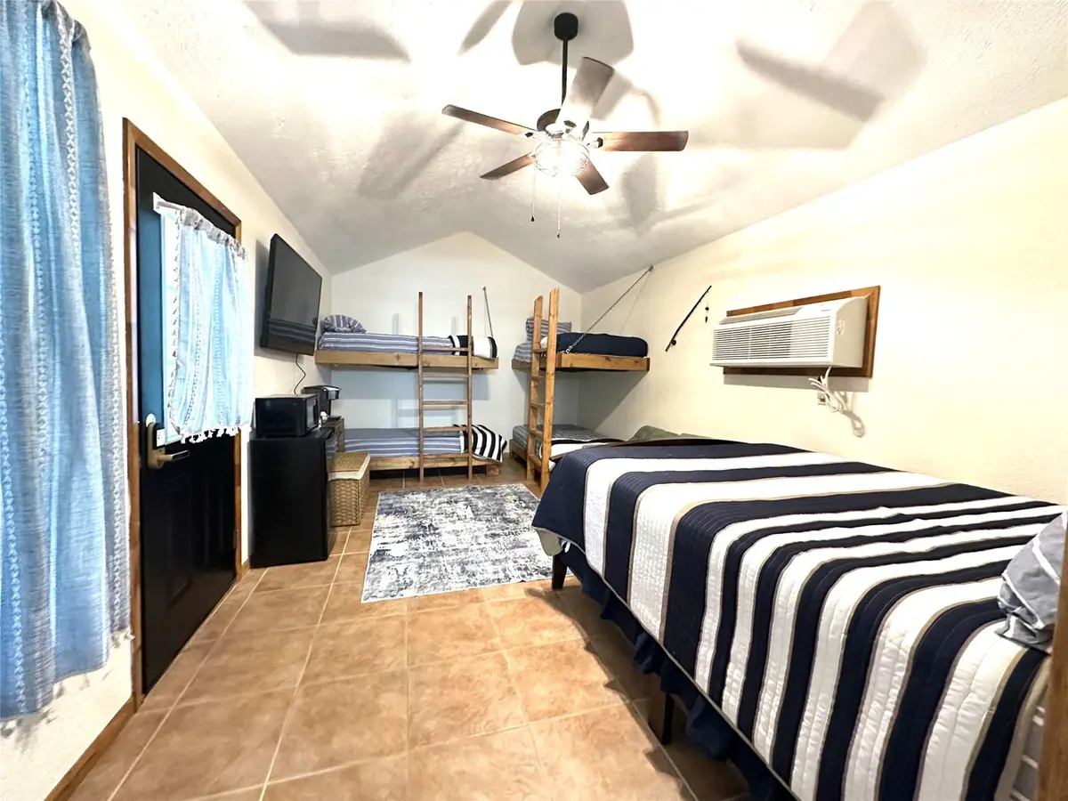43 Lambert, Concan, TX 78838