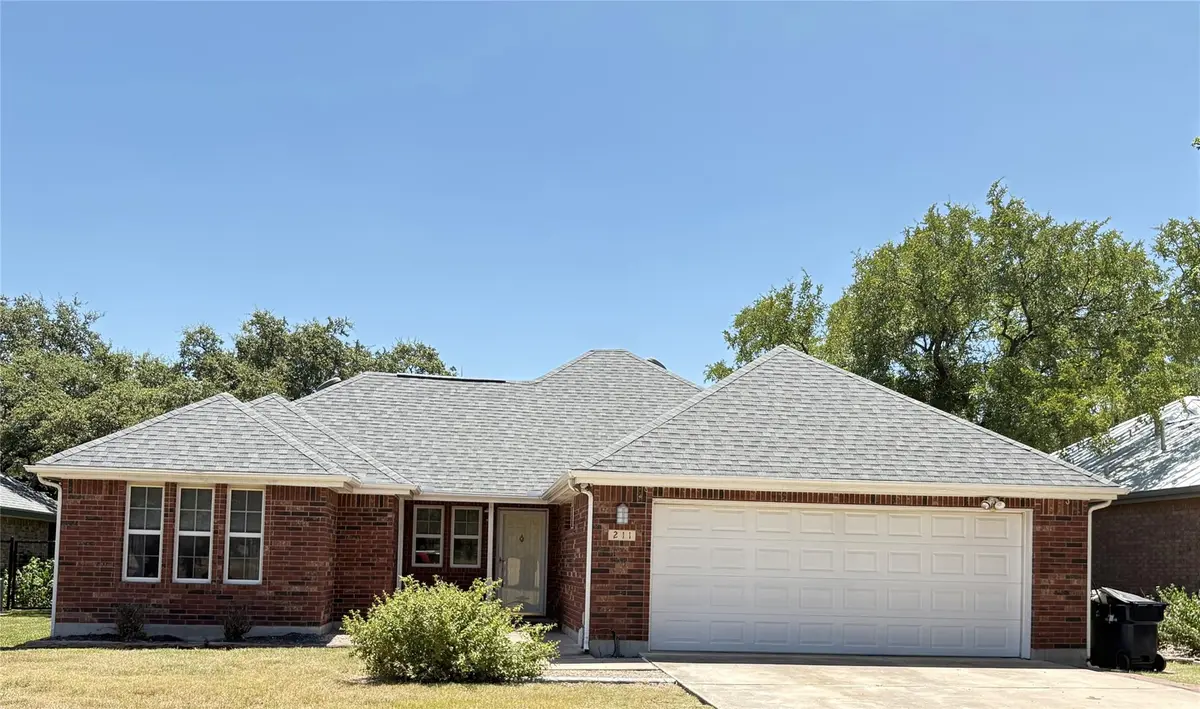 211 Fox XING, Burnet, TX 78611