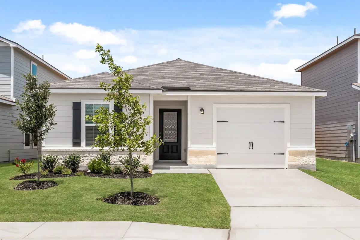 354 Low Pasture TRL, Maxwell, TX 78656