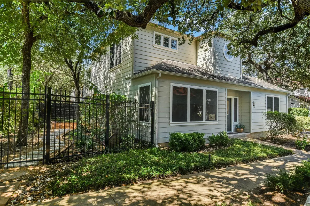 1011 Brodie ST #8, Austin, TX 78704