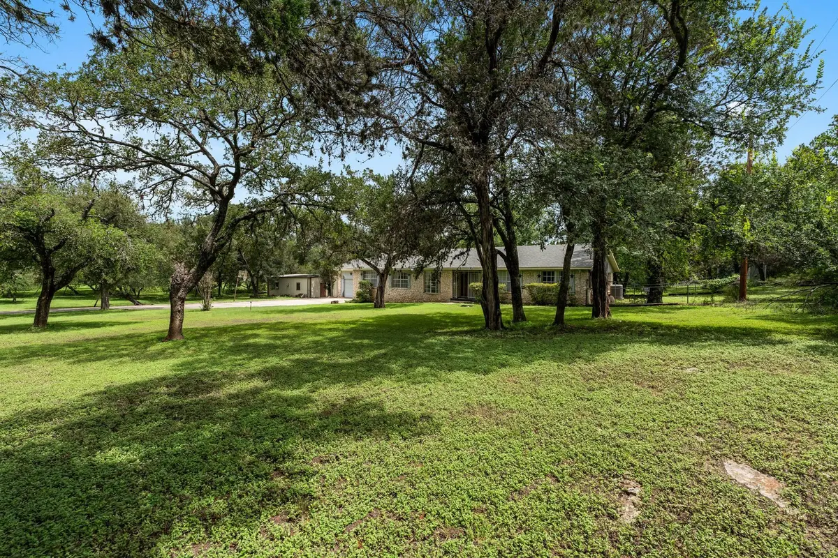 651 High Low DR, New Braunfels, TX 78132