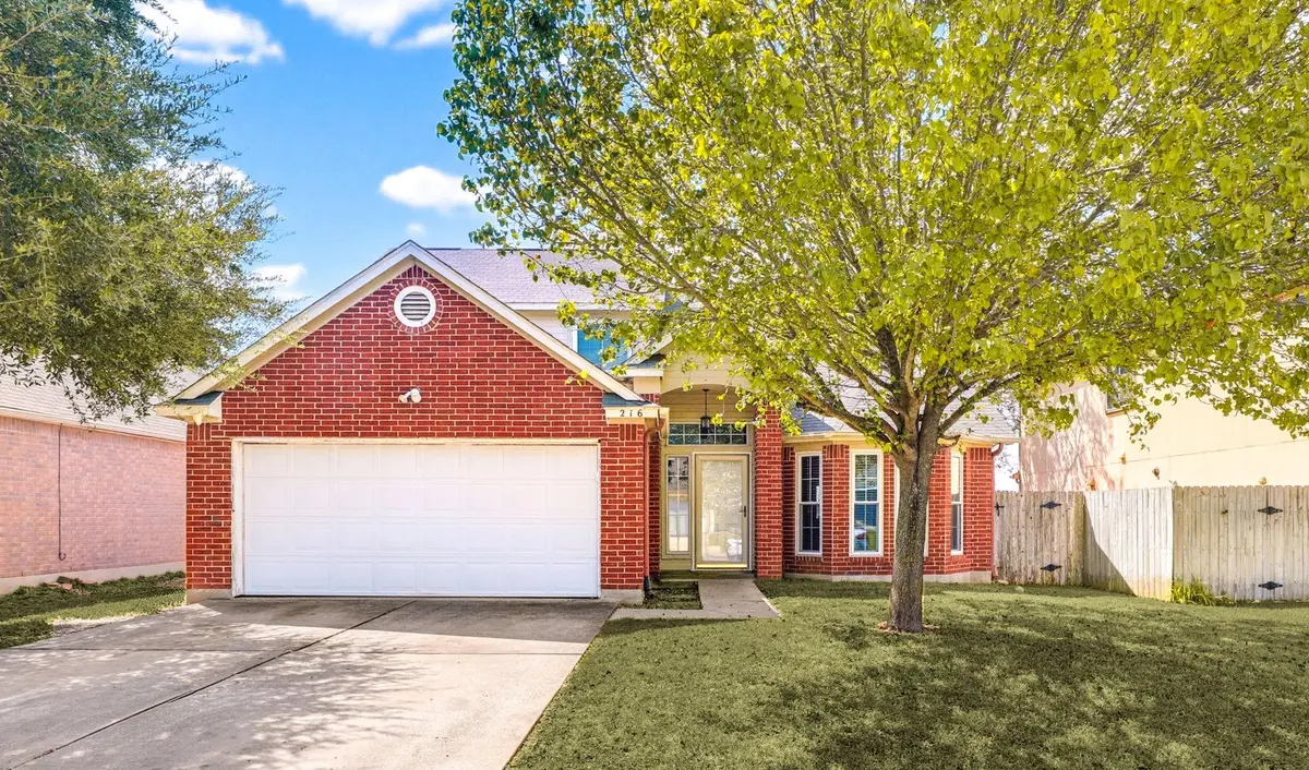 216 Sunshadow DR, Lockhart, TX 78644