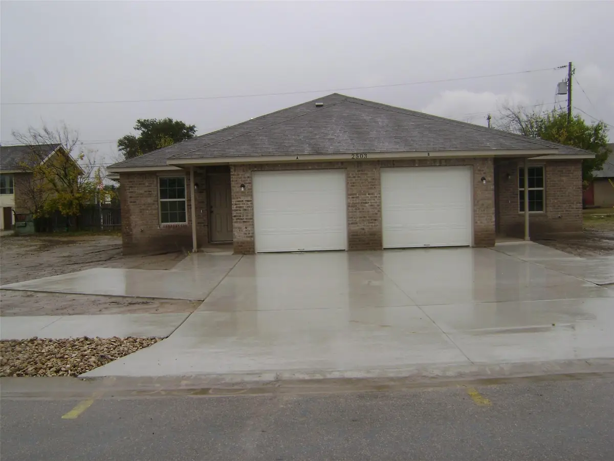 2505 S Oak LN #A, Georgetown, TX 78628