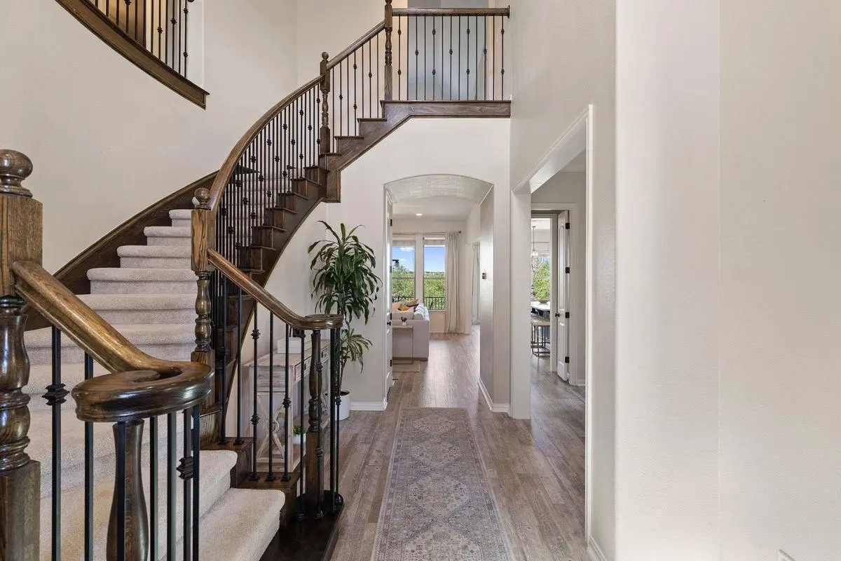 8804 Flycatcher CT, Austin, TX 78738