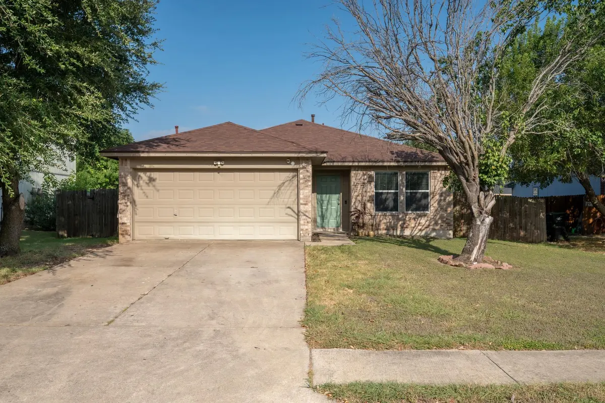 409 Ballentine CT, Hutto, TX 78634