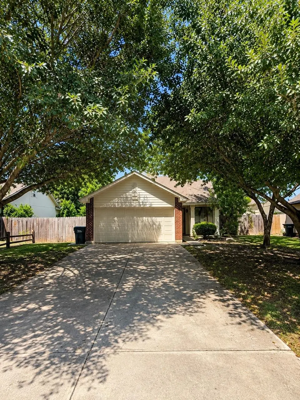 321 Zebra Dr DR, Kyle, TX 78640