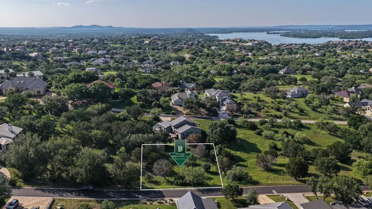 312 Hideaway CT, Horseshoe Bay, TX 78657