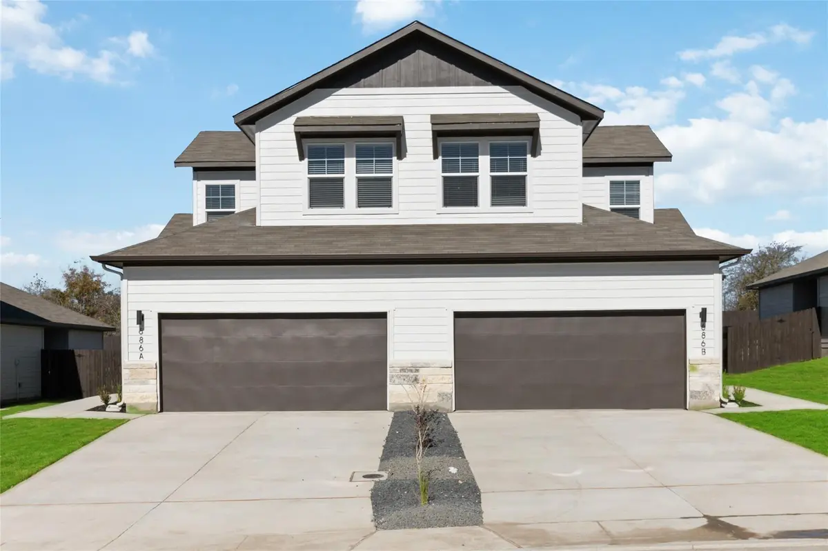 162 Gunner RD, Buda, TX 78610