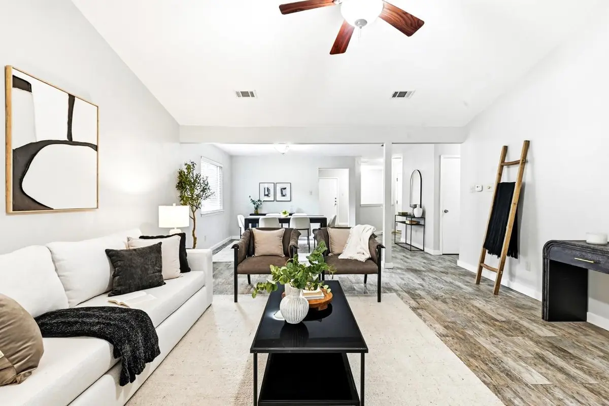 9733 Anderson Village DR, Austin, TX 78729