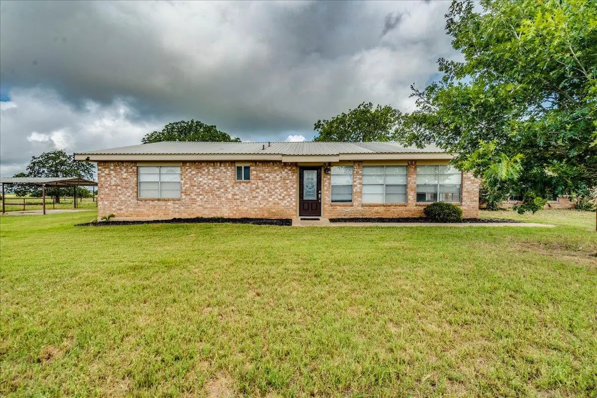 595 Cardinal RD, Rosanky, TX 78953