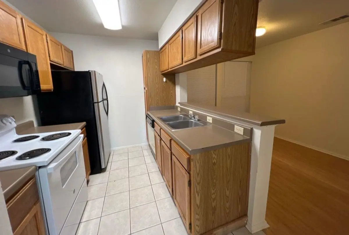 3115 Helms ST #111, Austin, TX 78705