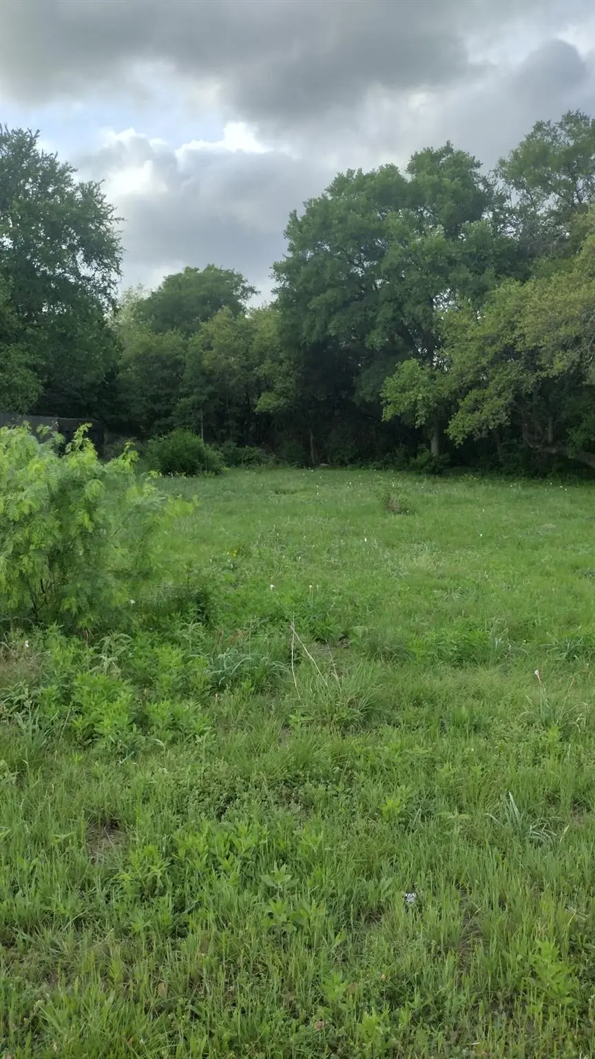 18308 Center ST, Jonestown, TX 78645