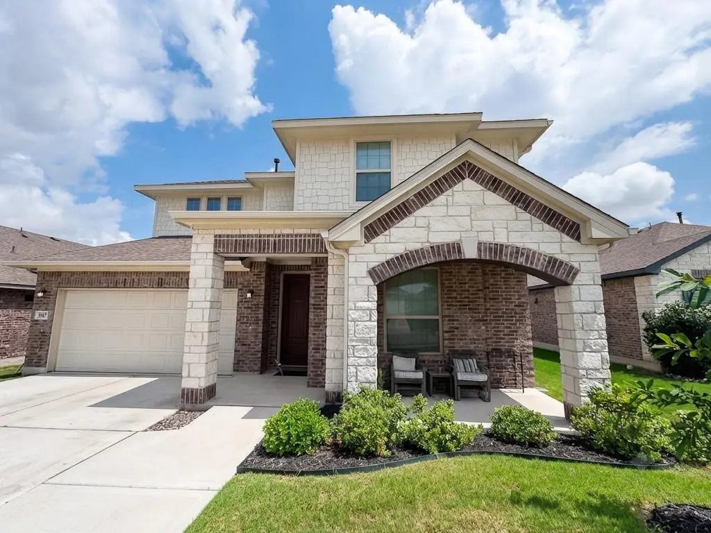 545 Elm Green ST, Hutto, TX 78634