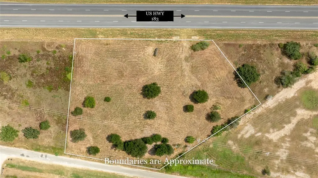 0000 N Magnolia Ave, Luling, TX 78648