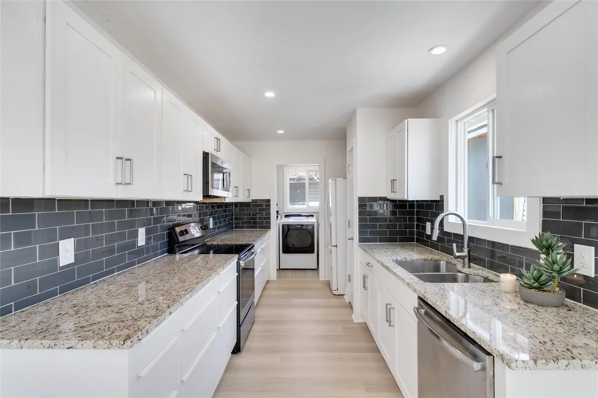 4715 Carsonhill DR, Austin, TX 78723