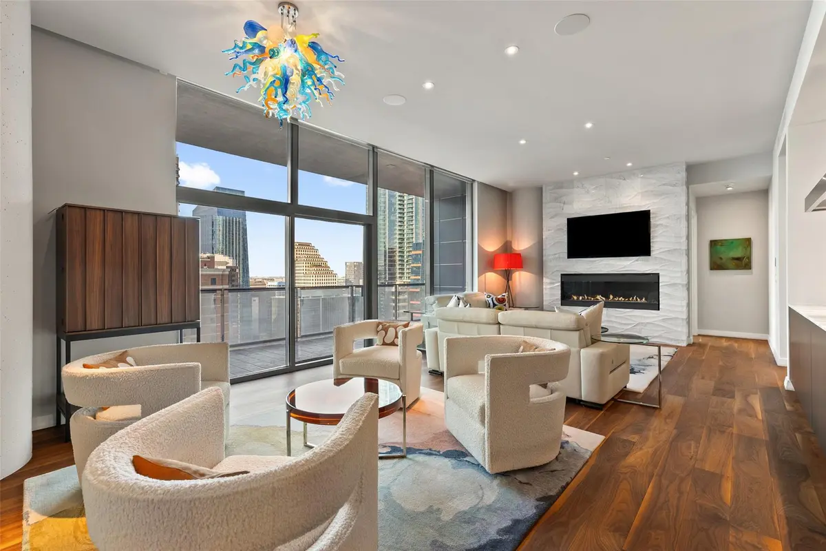 210 Lavaca ST #2505, Austin, TX 78701