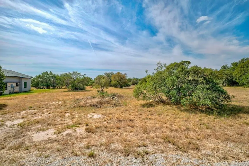 107 Cap Rock, Horseshoe Bay, TX 78657