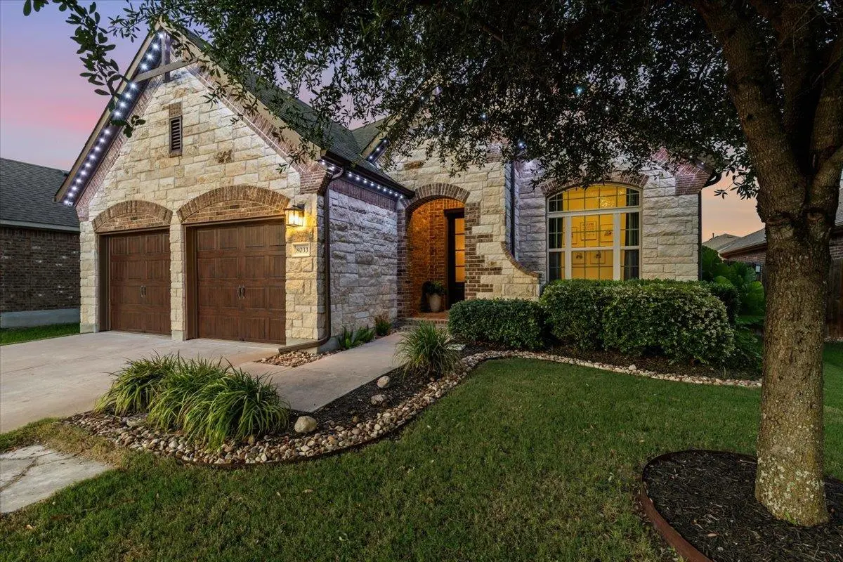 8033 Mozart ST, Round Rock, TX 78665