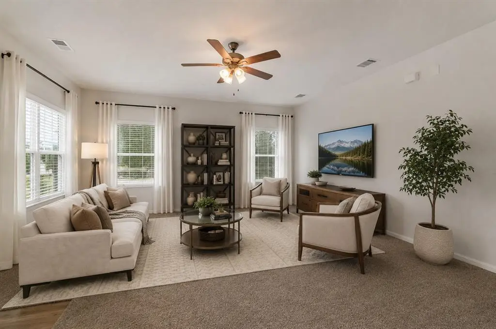 133 Everglades DR, Kyle, TX 78640