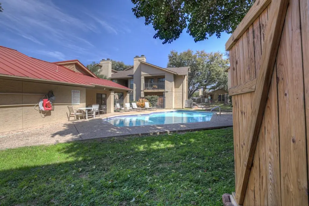 1202 Thorpe LN #701, San Marcos, TX 78666