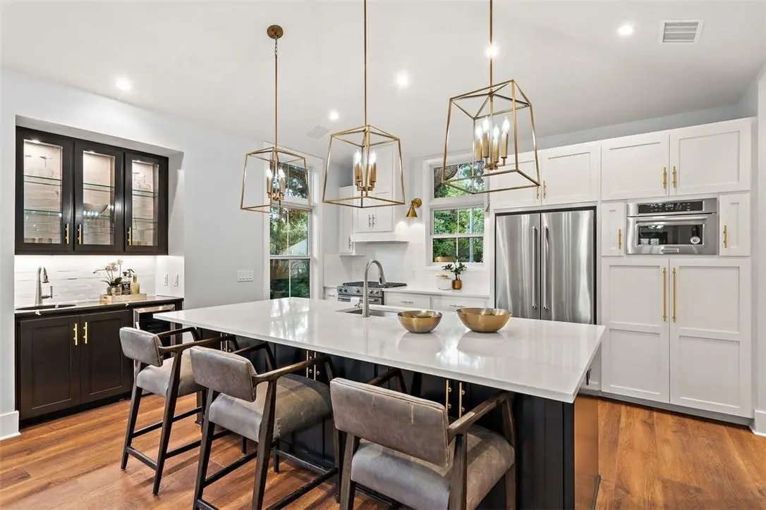 1801 Alta Vista Ave #A, Austin, TX 78704