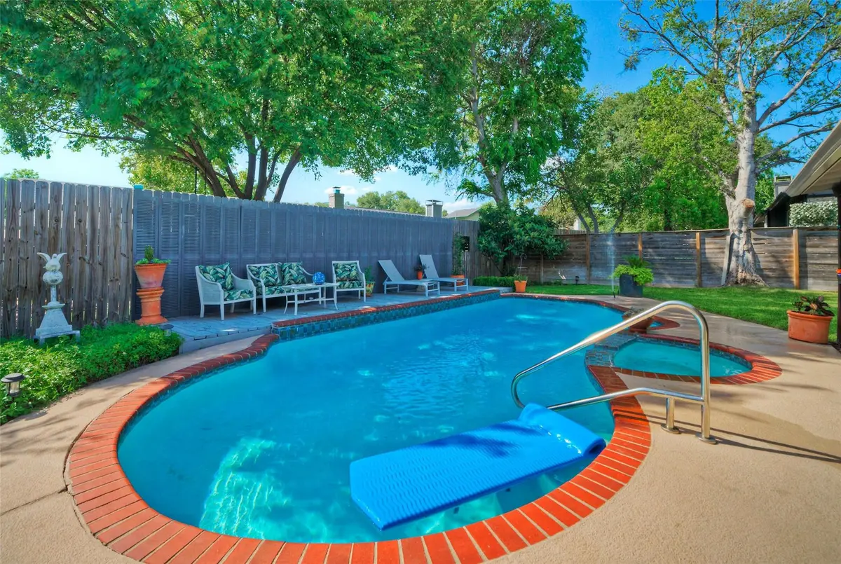 10606 Barnhill DR, Austin, TX 78758