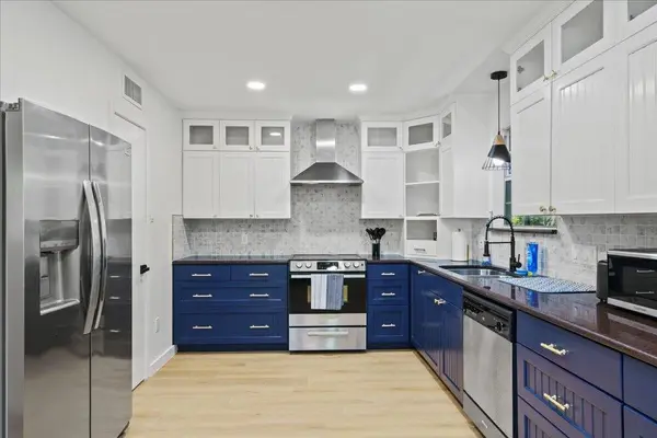 5205 Calais CT, Austin, TX 78745