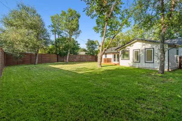 4802 Brighton RD, Austin, TX 78745