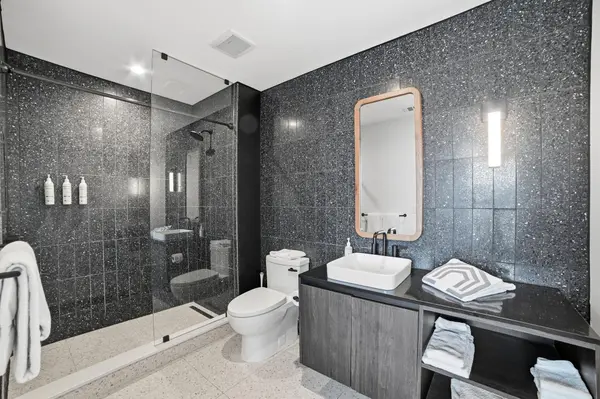 48 East Ave #1301, Austin, TX 78701