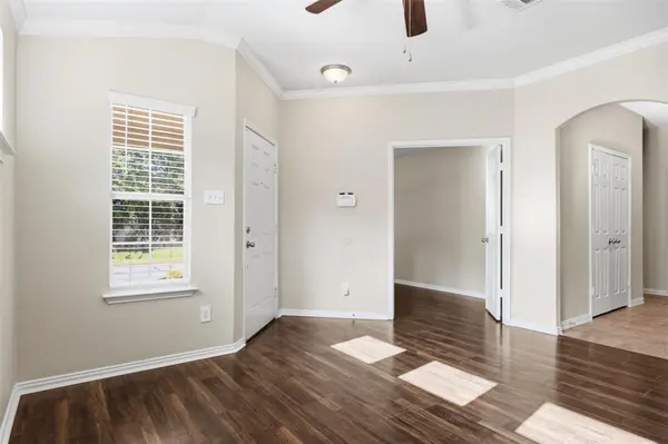1069 Talley LOOP, Buda, TX 78610