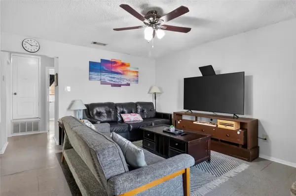 811 Bracewood CIR, San Marcos, TX 78666