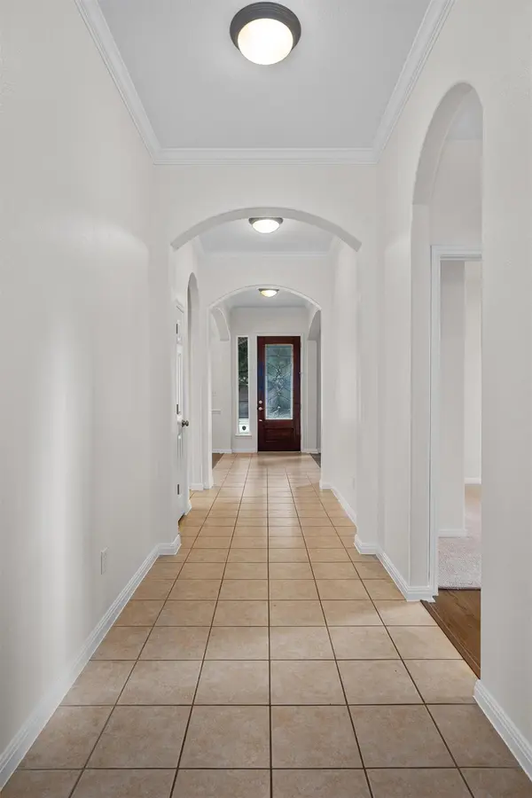 3843 Derby TRL, Round Rock, TX 78681