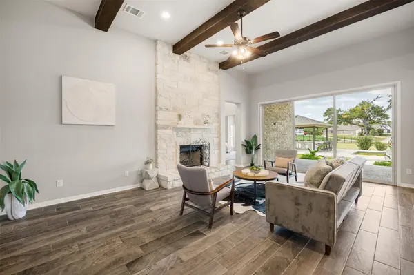 176 Pecos ST, Cedar Creek, TX 78612