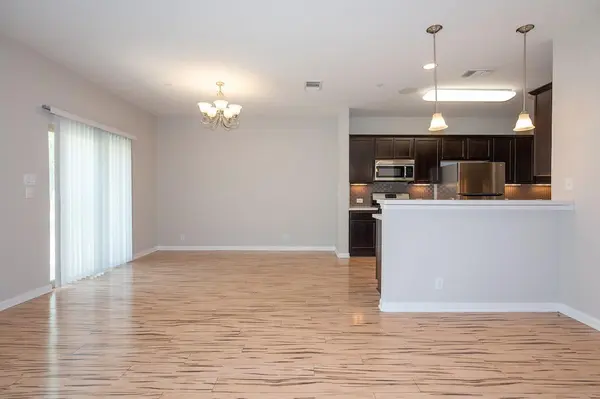 1620 Bryant DR #103, Round Rock, TX 78664