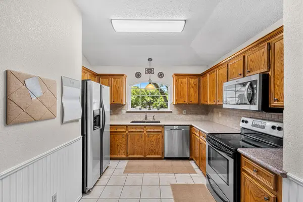 1710 Mattie DR, Copperas Cove, TX 76522