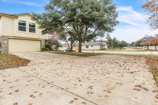 1700 W Pflugerville PKWY, Round Rock, TX 78664