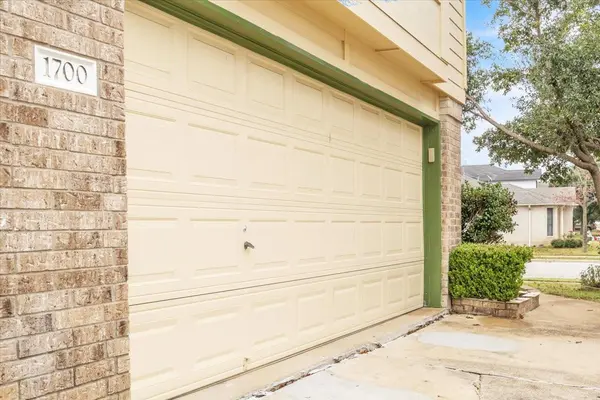 1700 W Pflugerville PKWY, Round Rock, TX 78664