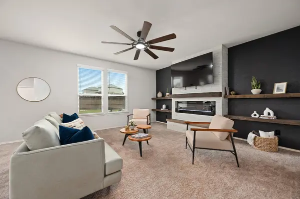 129 Purple Heart DR, Buda, TX 78610