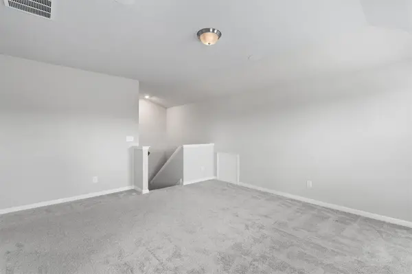 209 Golden Plains PKWY, Hutto, TX 78634