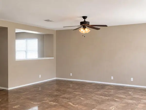 122 Rummel DR, Kyle, TX 78640