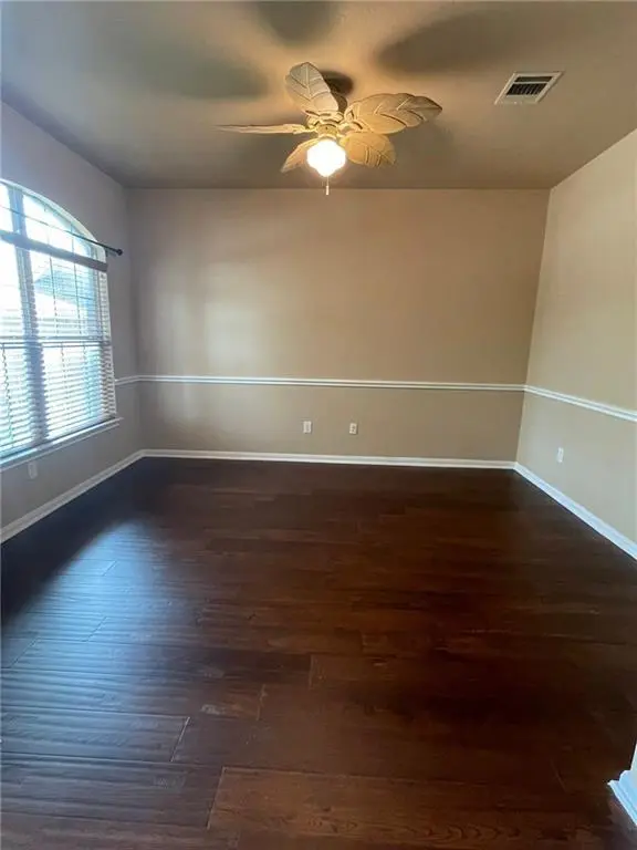 704 S Frontier LN, Cedar Park, TX 78613
