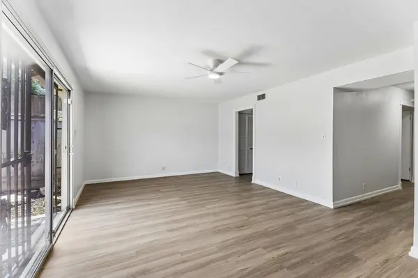 1853 Coronado Hills DR, Austin, TX 78752