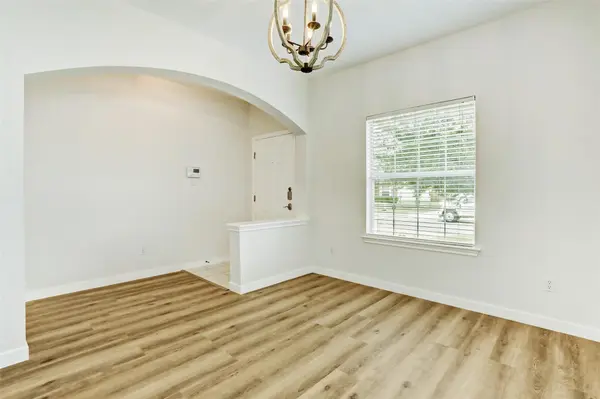 128 Almquist ST, Hutto, TX 78634