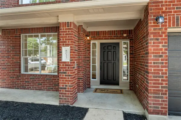 6033 Almelo DR, Round Rock, TX 78681