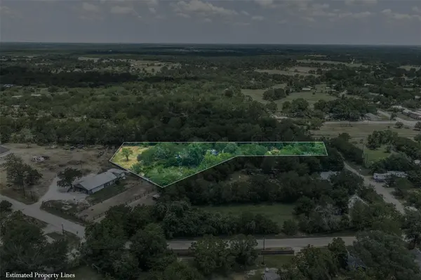 80 Packard DR, Dale, TX 78616